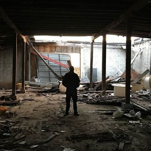 Meet your Posher, Edward - Picture 1 of 1